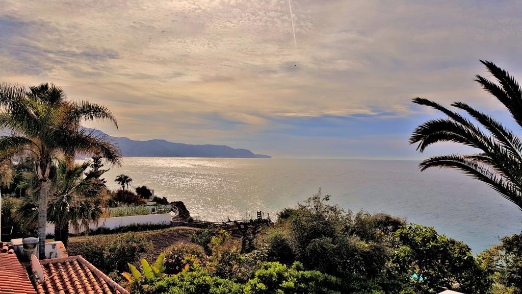 Villa Carabeo Nerja Zewnętrze zdjęcie